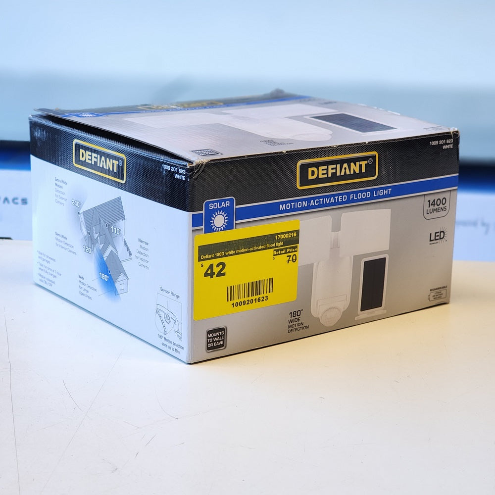 1800 white Motion activated flood light 1800 white Motion activated flood light